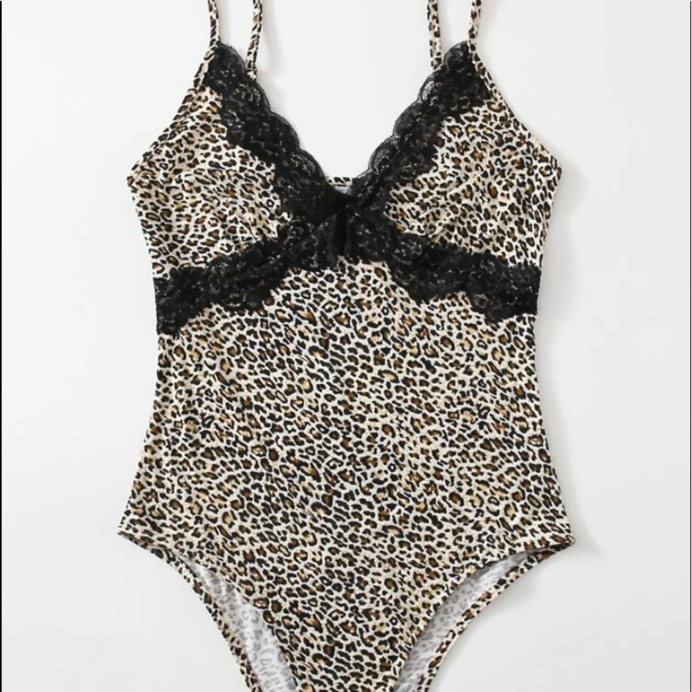 NWT Leopard Lace Bodysuit
